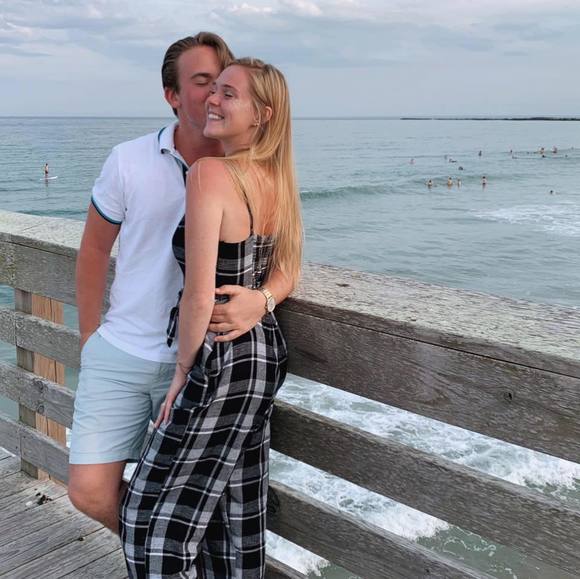 Meet your Posher, Melissa - Picture 1 of 1